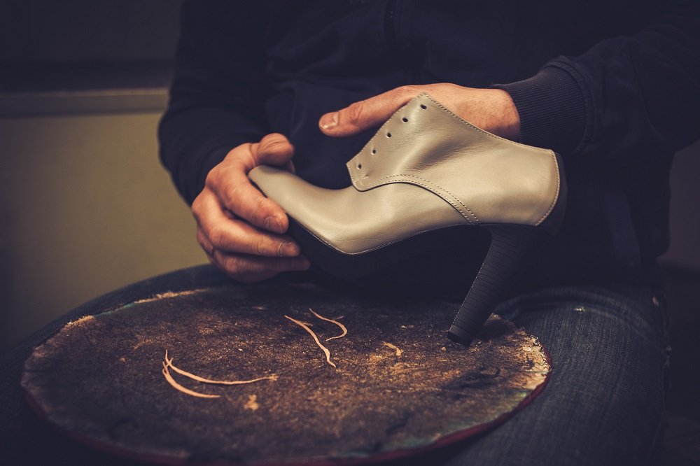 cordonnier reparation chaussure femme 